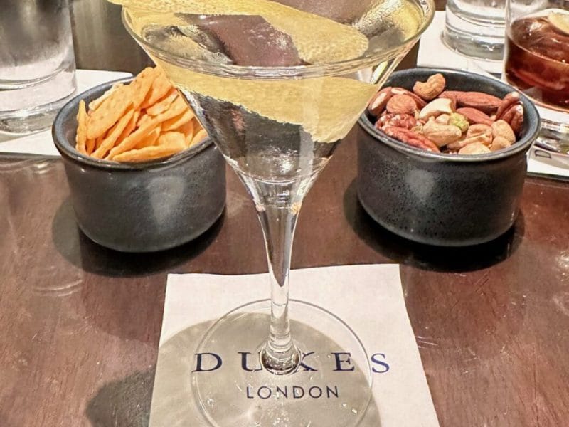 Dukes Bar