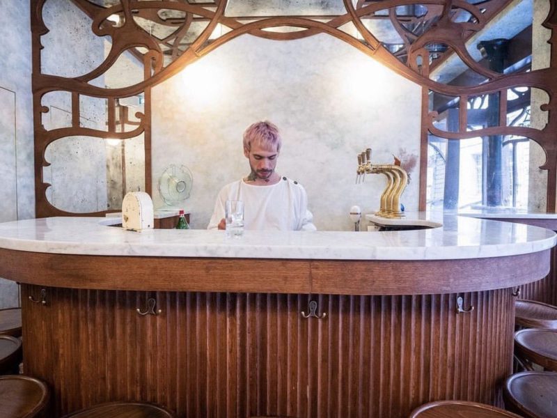 Bar Nouveau